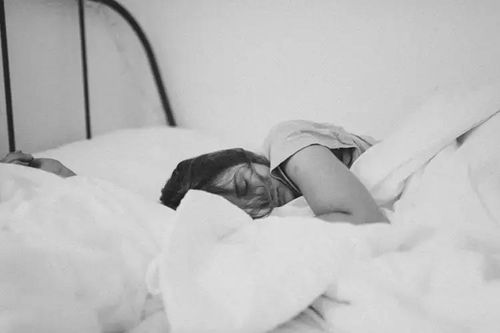 85 失眠患者选择的这款助眠用品,会导致不孕不育